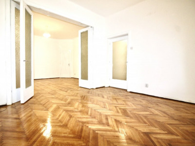 PIATA ROMANA - MAGHERU, APARTAMENT 5 CAMERE, NEMOBILAT, 0% COMISION! 