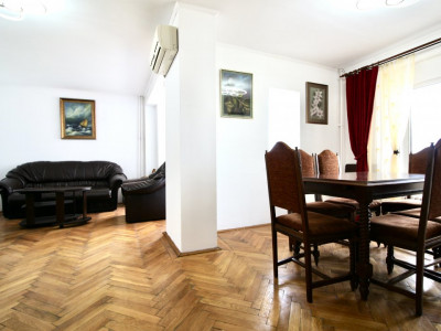 PIATA 1 MAI, APARTAMENT SPATIOS, VEDERE PANORAMICA, LOC DE PARCARE!