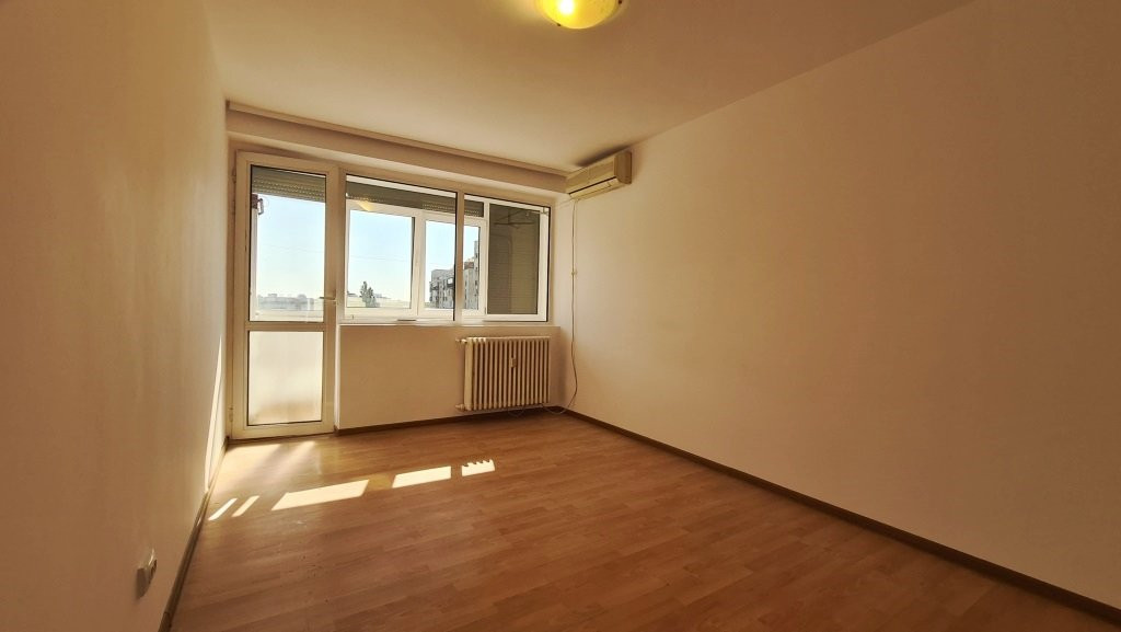 Apartament 3 camere Vatra Luminoasa-Mihai Bravu, etaj 5, liber 4