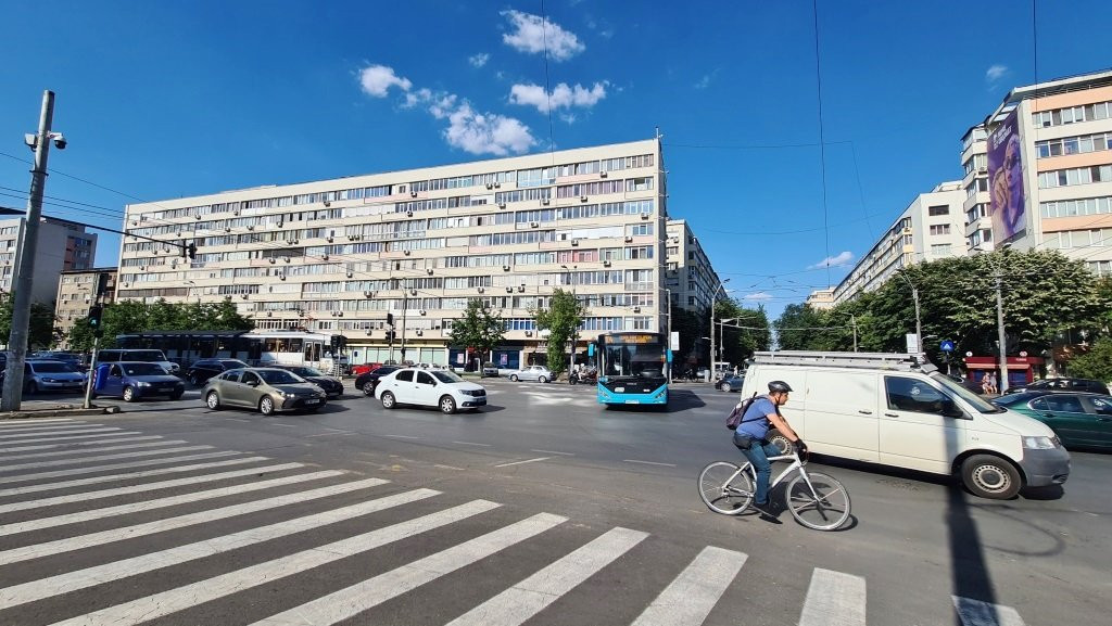 Apartament 3 camere Vatra Luminoasa-Mihai Bravu, etaj 5, liber 17