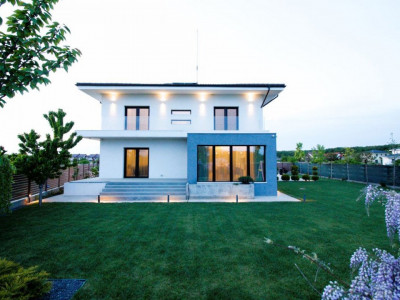 CORBEANCA - TAMASI, SMART VILLA 2019, DESIGN UNICAT, TEREN 873 MP!