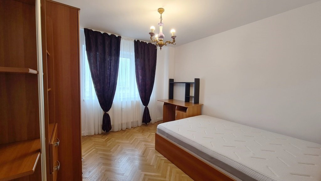 Apartament 3 camere Victoriei-Titulescu, vedere panoramica, parcare 9