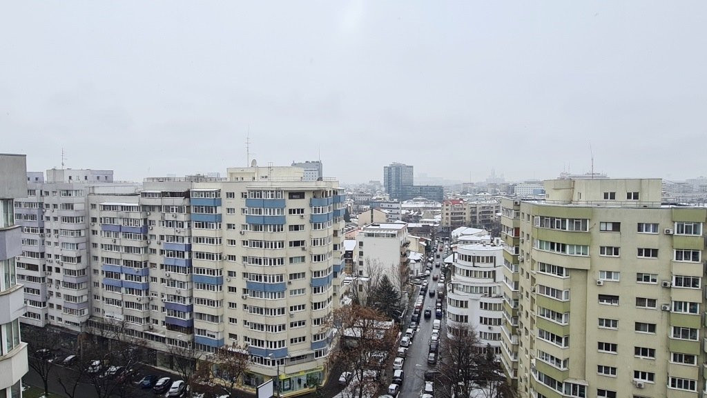 Apartament 3 camere Victoriei-Titulescu, vedere panoramica, parcare 18