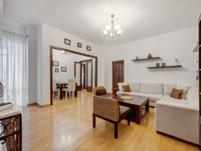 CISMIGIU - BERZEI, APARTAMENT RAFINAT IN INIMA CAPITALEI - GATA DE MUTAT!