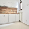 CALEA DOROBANTI, APARTAMENT NEMOBILAT IN BLOC TIP VILA! thumb 3