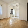 CALEA DOROBANTI, APARTAMENT NEMOBILAT IN BLOC TIP VILA! thumb 14